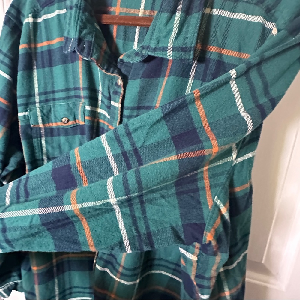 Columbia Green Plaid Button-Up Shirt - Picture 8 of 13